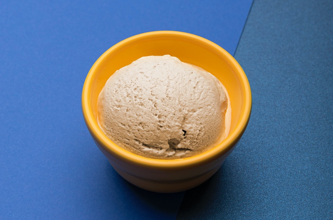 A bowl of vanilla ice cream